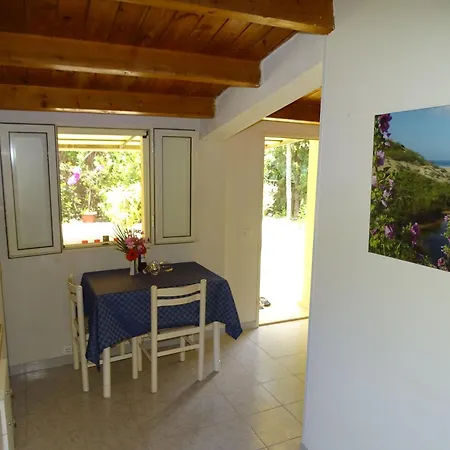 Kleines Ruhiges Ferienhaus Direkt Am Meer Ferienhaus Marina di Modica