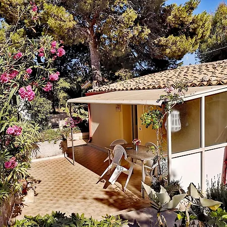 Ferienhaus Kleines Ruhiges Ferienhaus Direkt Am Meer Marina di Modica